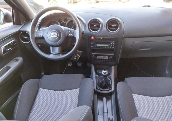 Seat Ibiza cena 14400 przebieg: 125000, rok produkcji 2009 z Sieraków małe 667